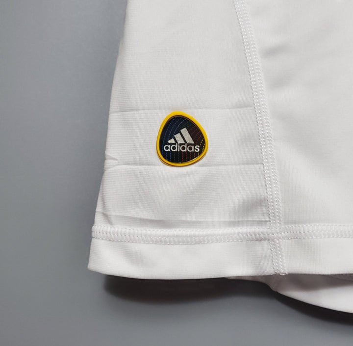 10/11 Real Madrid Home Kit from FootballPrestige.com - Premium Football Kits