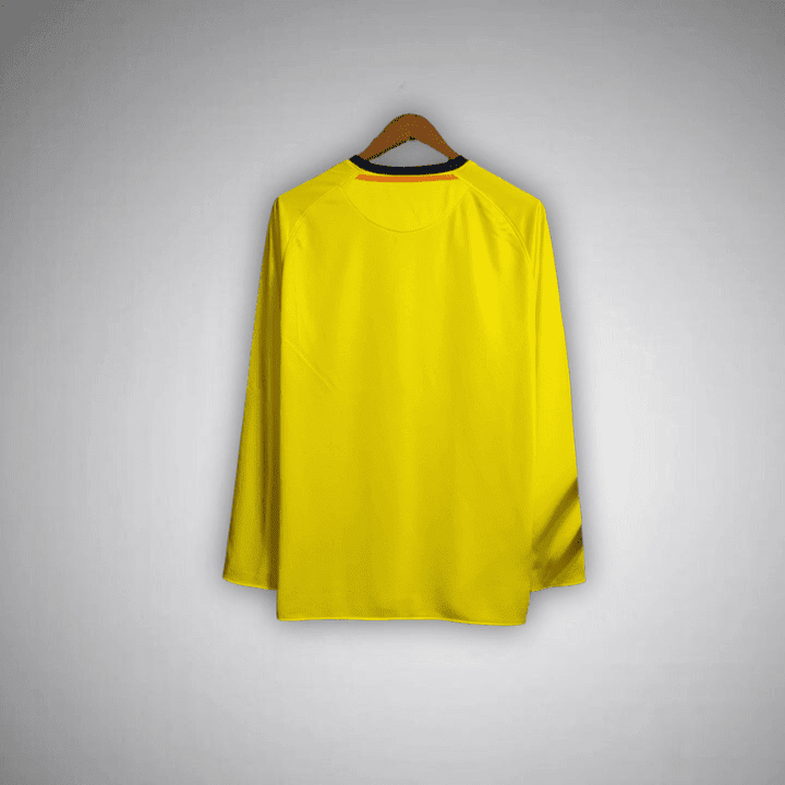 08/09 FC Barcelona Away Long Sleeve Kit from FootballPrestige.com - Premium Football Kits