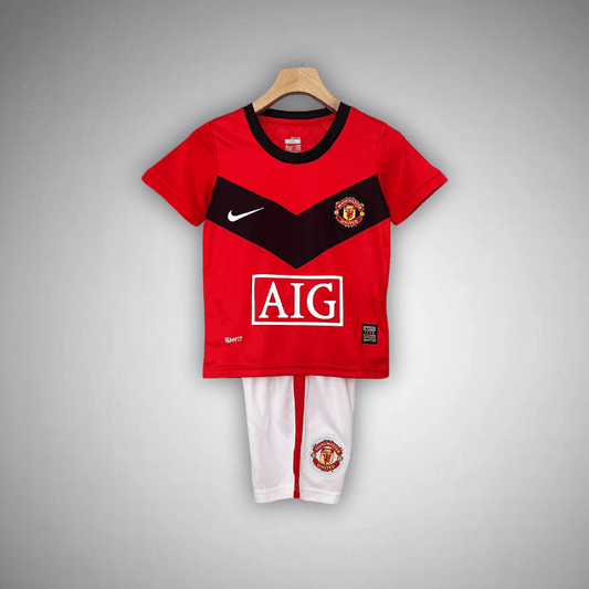 09/10 Manchester United Home Kids Size Kit - Premium Quality Kits at FootballPrestige.store