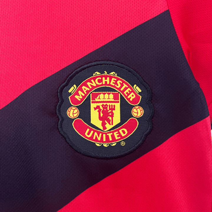 09/10 Manchester United Home Kids Size Kit - Premium Quality Kits at FootballPrestige.store