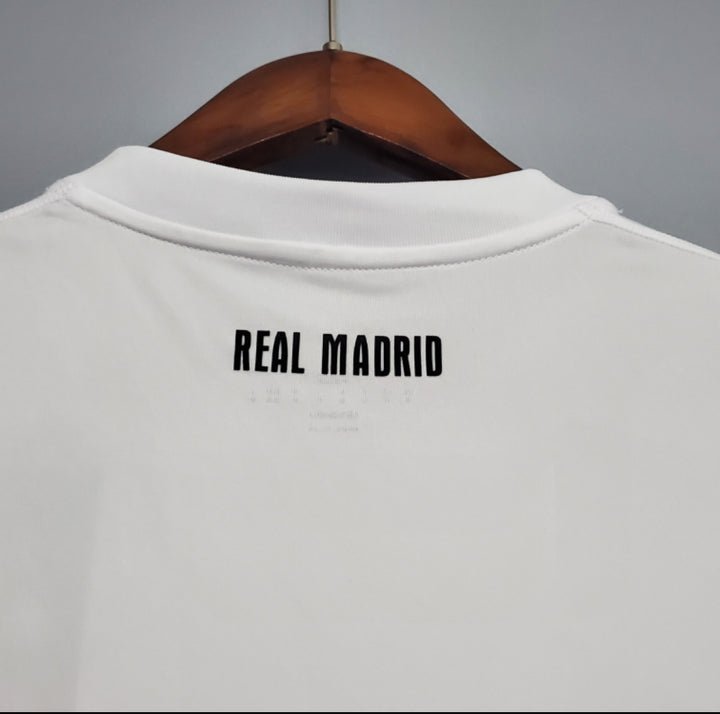 10/11 Real Madrid Home Kit from FootballPrestige.club - Premium Football Kits