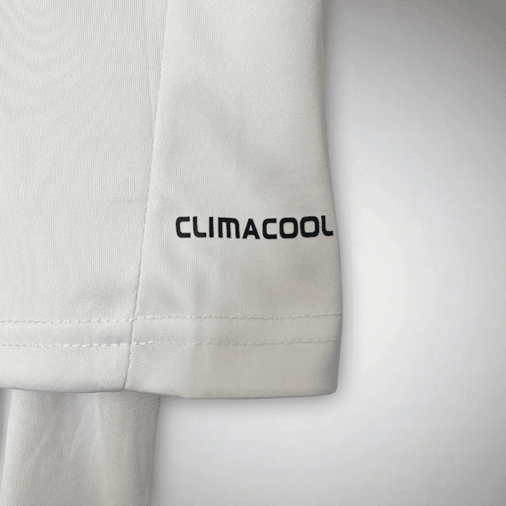 12/13 Real Madrid Home Kids Size Kit from FootballPrestige.club - Premium Football Kits