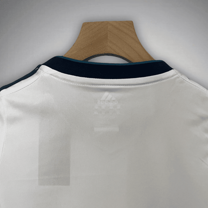 12/13 Real Madrid Home Kids Size Kit from FootballPrestige.com - Premium Football Kits
