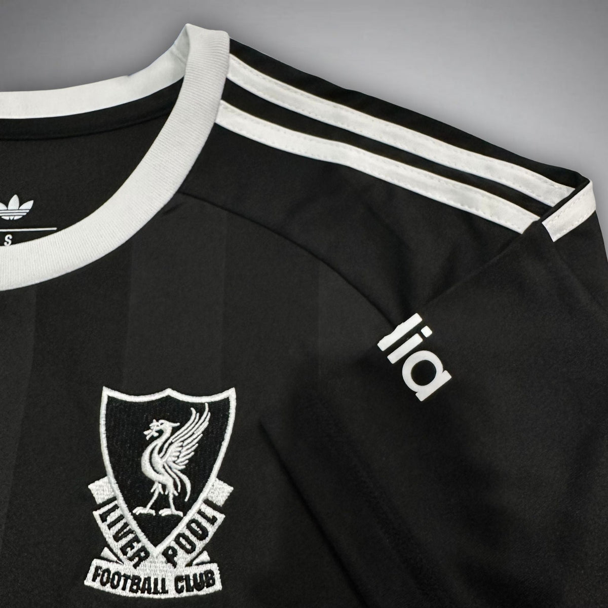 25/26 Liverpool Goalkeeper Third Kit