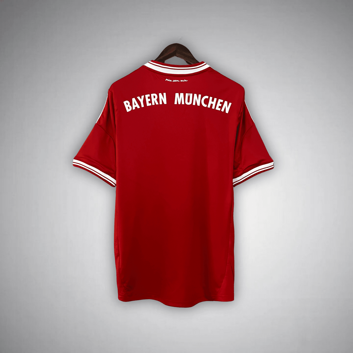 13/14 FC Bayern Home Premium Kit from FootballPrestige.com - Premium Football Kits