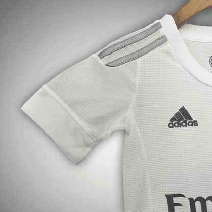 15/16 Real Madrid Home Kids Size Kit from FootballPrestige.com - Premium Football Kits