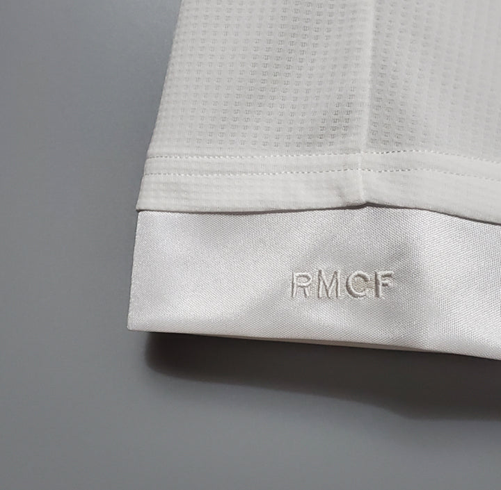 15/16 Real Madrid Home Kit from FootballPrestige.club - Premium Football Kits