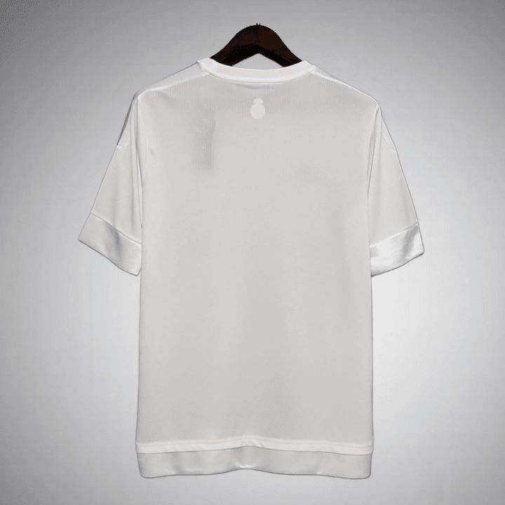 15/16 Real Madrid Home Kit from FootballPrestige.com - Premium Football Kits