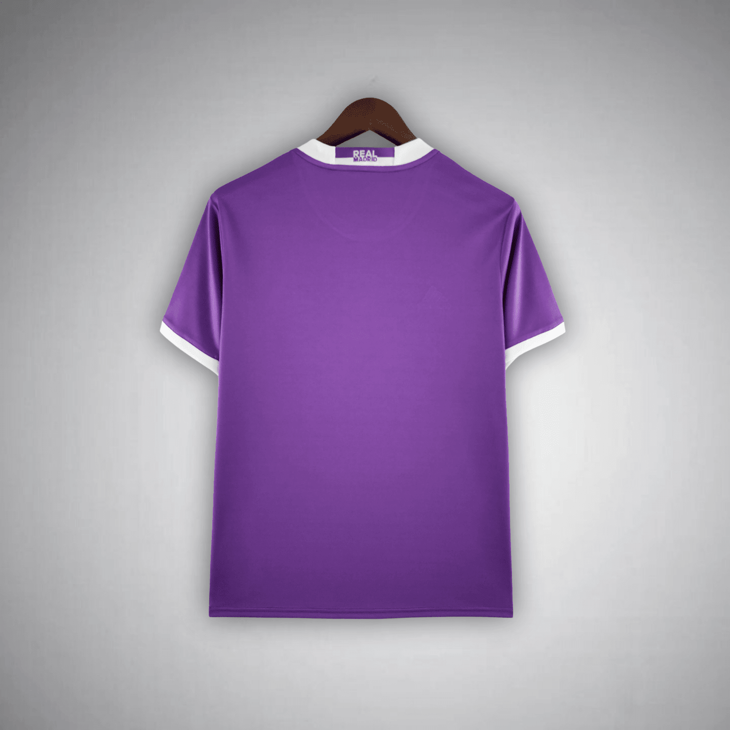 16/17 Real Madrid Away Kit from FootballPrestige.com - Premium Football Kits