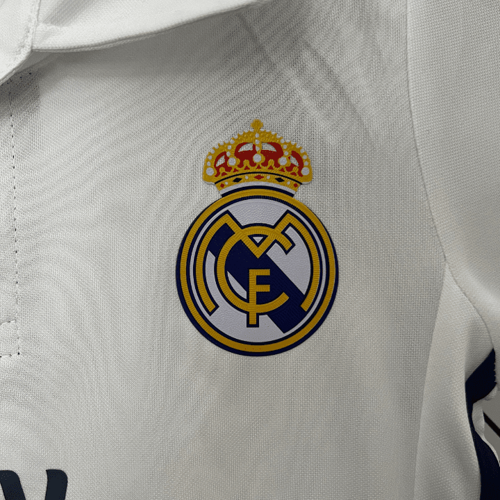 16/17 Real Madrid Home Kids Size Kit from FootballPrestige.club - Premium Football Kits