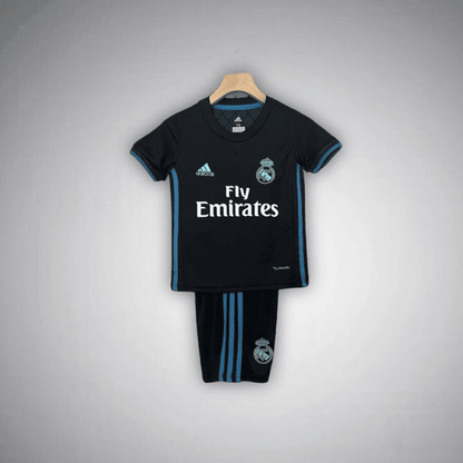 17/18 Real Madrid Away Premium Kids Size Kit from FootballPrestige.com - Premium Football Kits