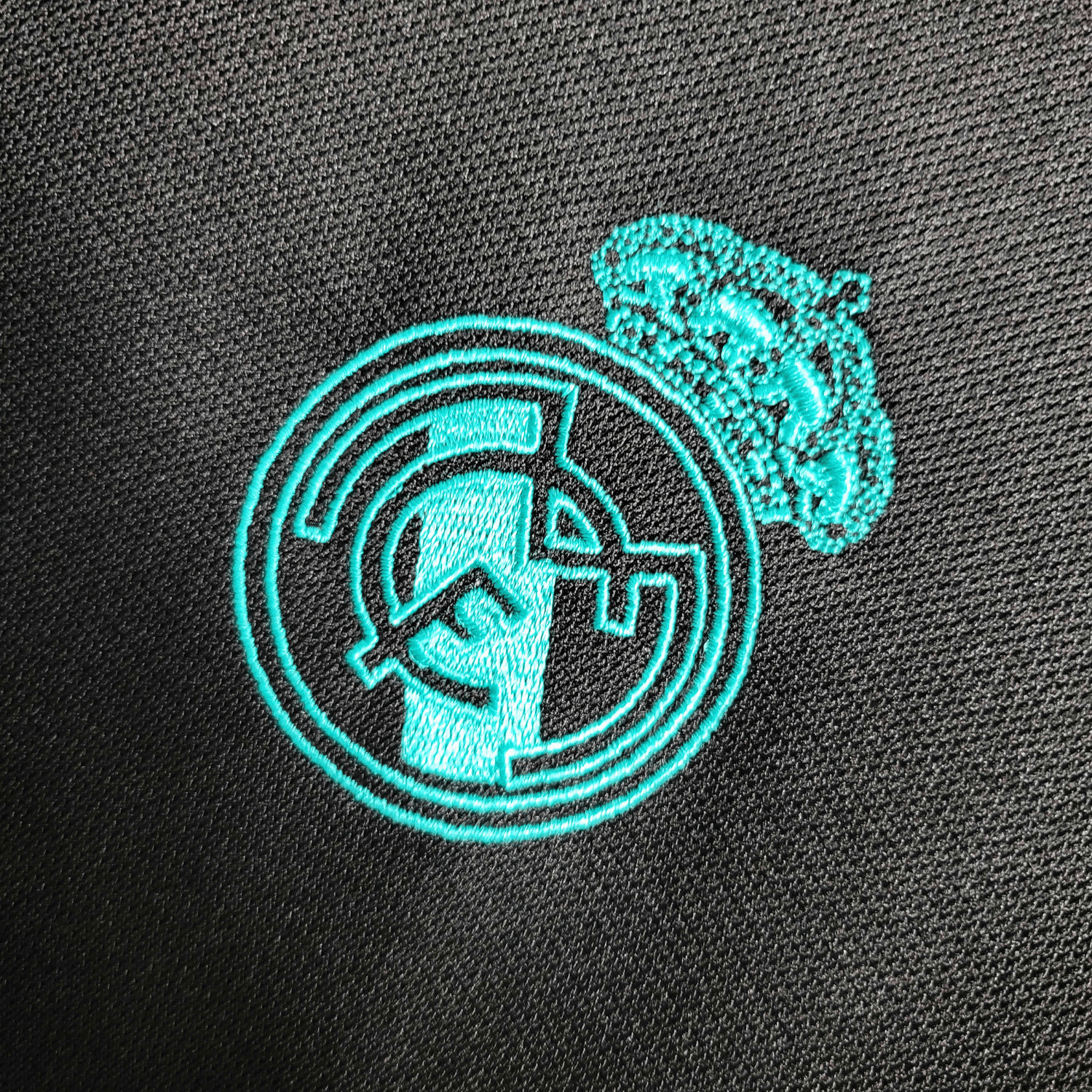 17/18 Real Madrid Long Sleeve Away Kit from FootballPrestige.com - Premium Football Kits