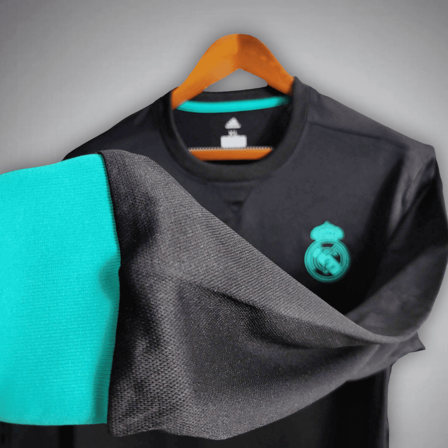 17/18 Real Madrid Long Sleeve Away Kit from FootballPrestige.club - Premium Football Kits