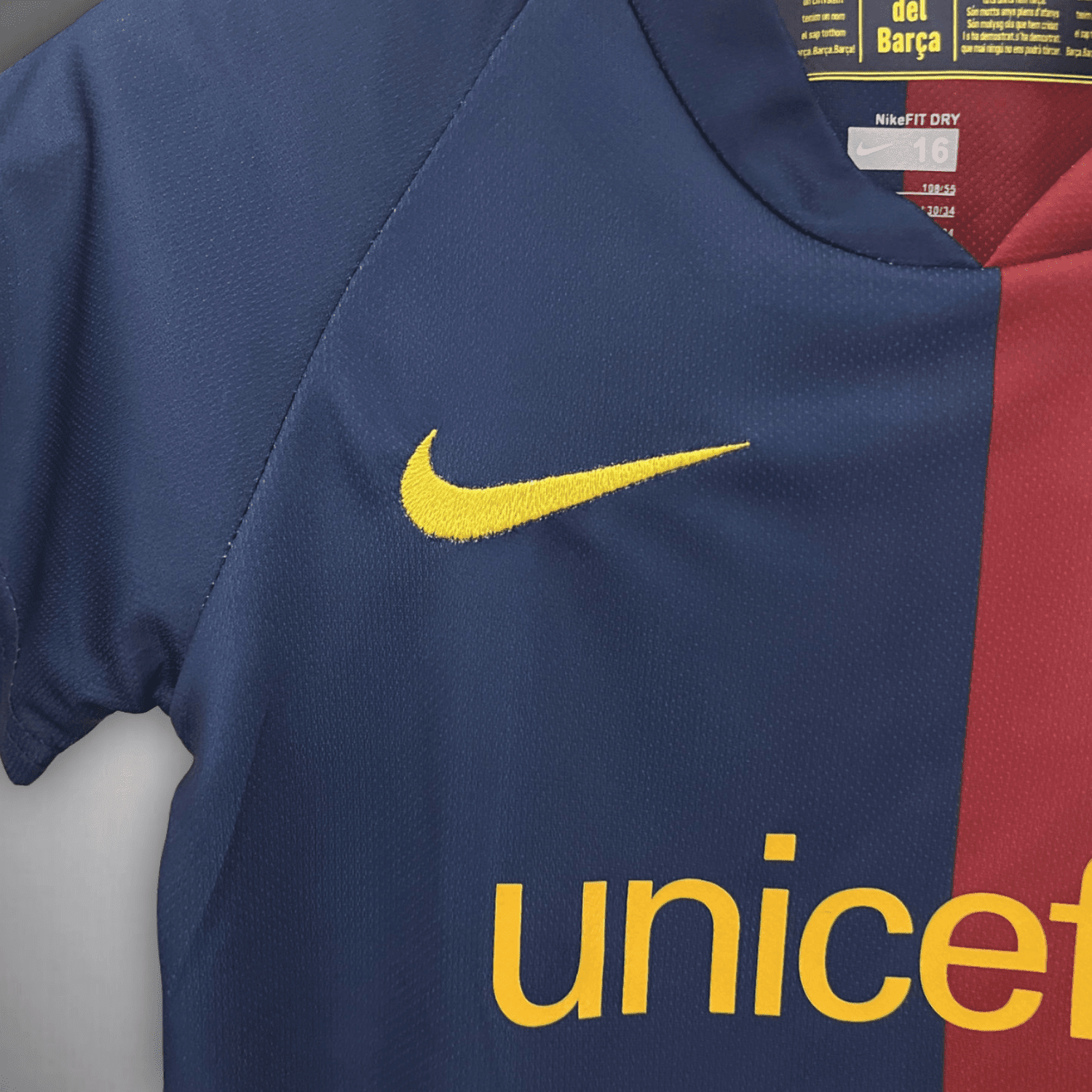 2009 FC Barcelona UCL Final Kids Size Kit from FootballPrestige.com - Premium Football Kits