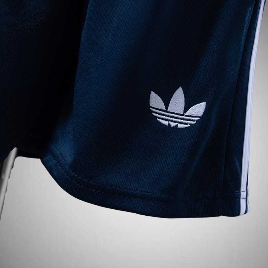 2026 Italy Away Kids Size Kit from FootballPrestige.com - Premium Football Kits