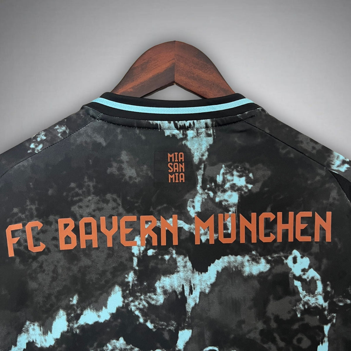 24/25 Bayern München Away Premium Kit from FootballPrestige.shop - Premium Concept kits