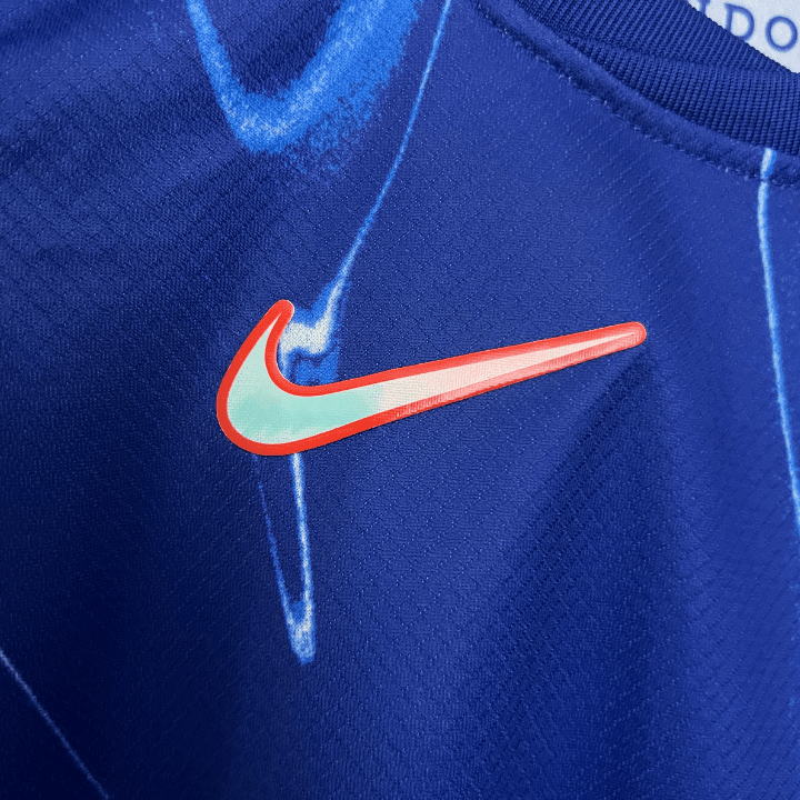 24/25 Chelsea Home Kids Size Kit from FootballPrestige.club - Premium Football Kits