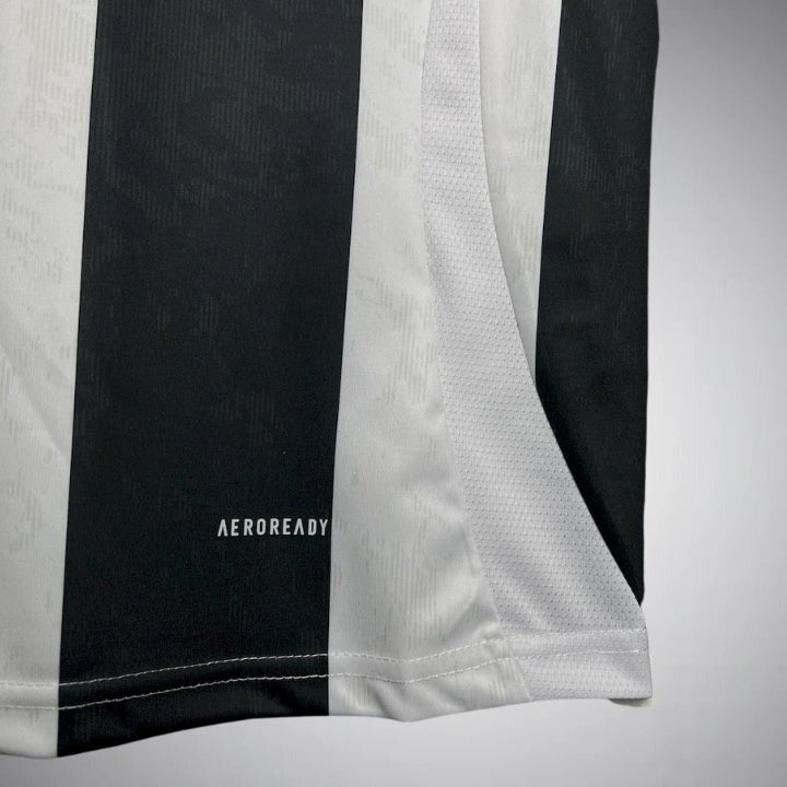 24/25 Juventus Home Kit from FootballPrestige.com - Premium Football Kits