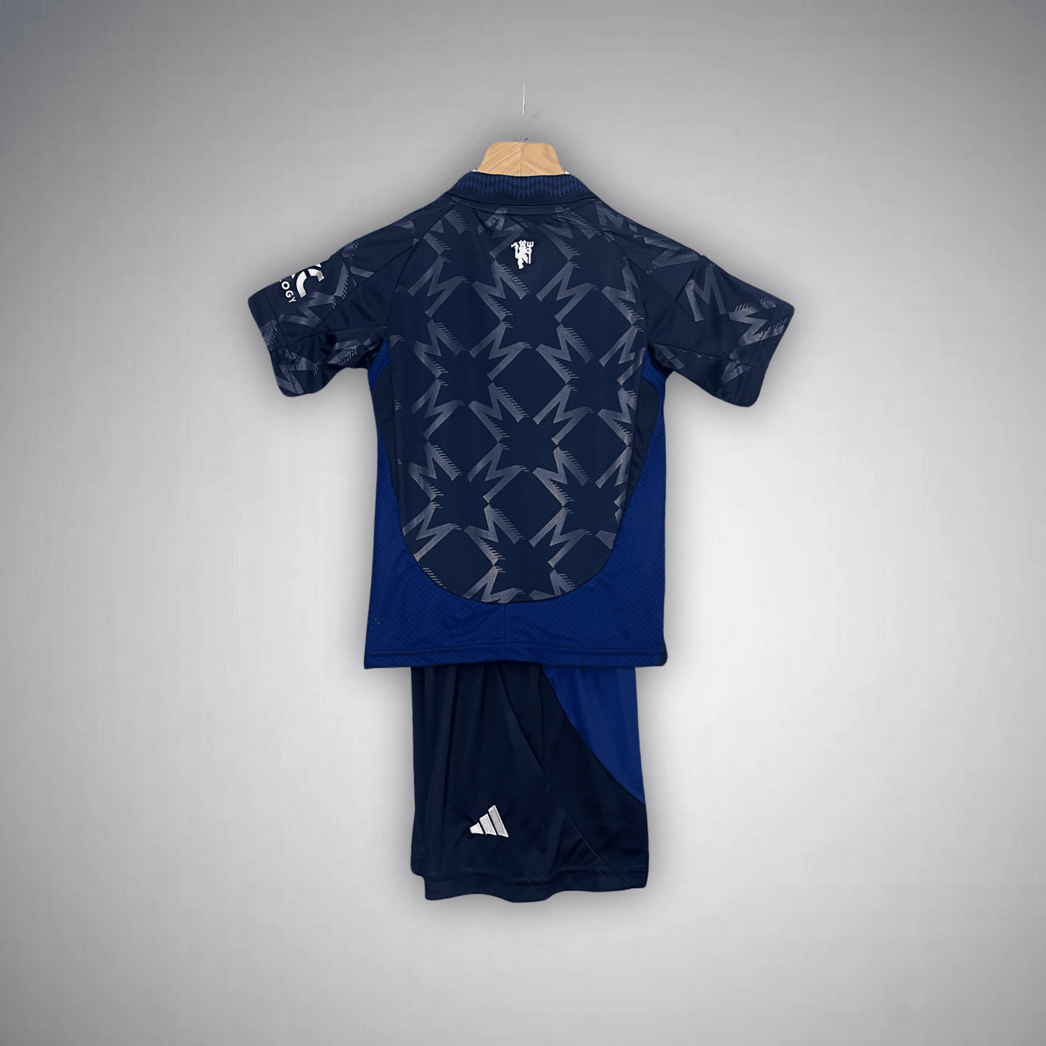 24/25 Manchester United Away Kids Size Kit - Premium Quality Kits at FootballPrestige.store