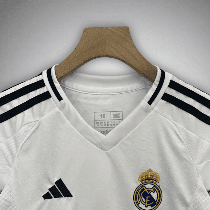 24/25 Real Madrid Home Kids Size Kit from FootballPrestige.com - Premium Football Kits