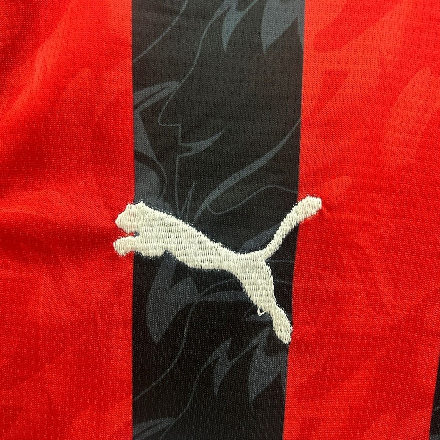 25/26 AC Milan Home Kids Size Kit from FootballPrestige.com - Premium Football Kits