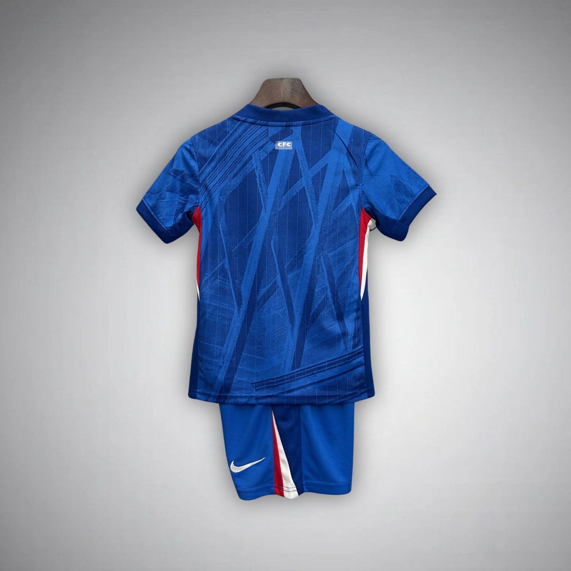 25/26 Chelsea Home Kids Size Kit from FootballPrestige.com - Premium Football Kits