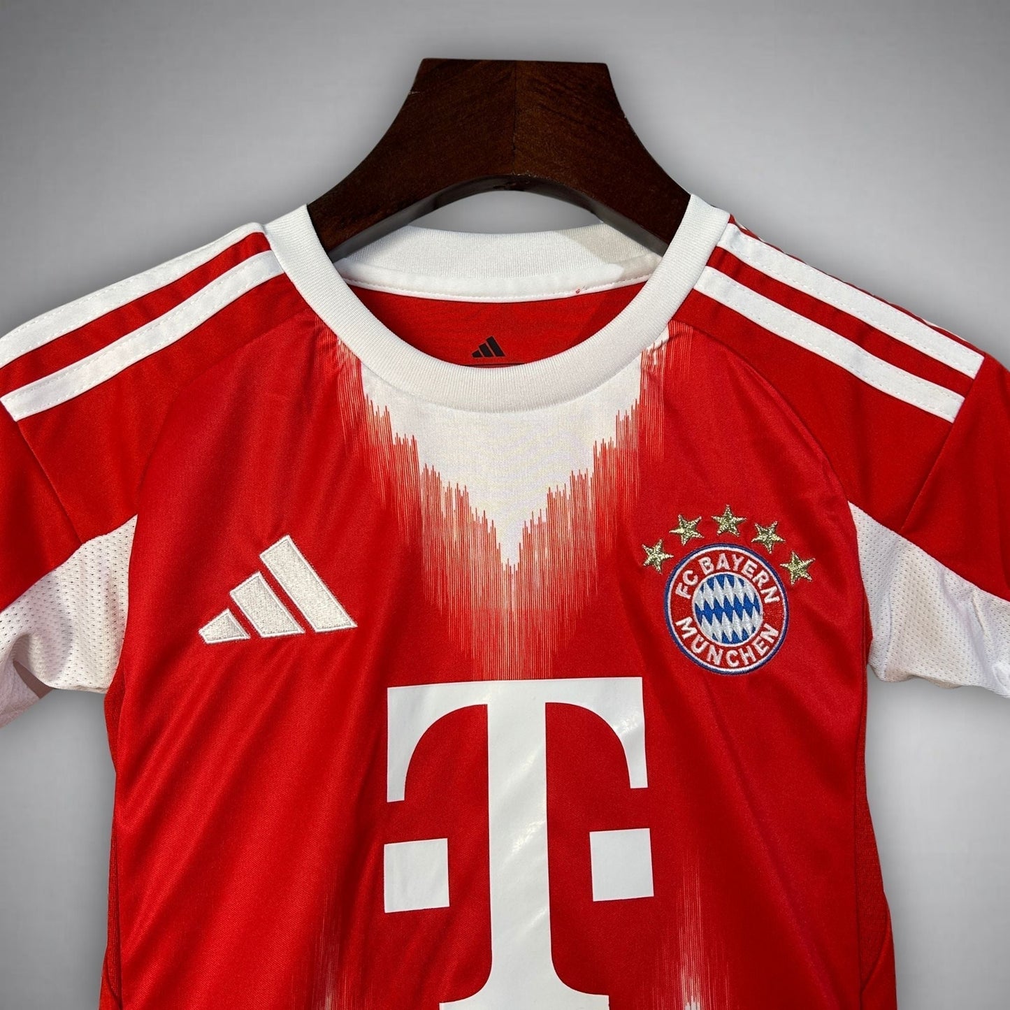 25/26 FC Bayern Home Kids Size Kit from FootballPrestige.com - Premium Football Kits