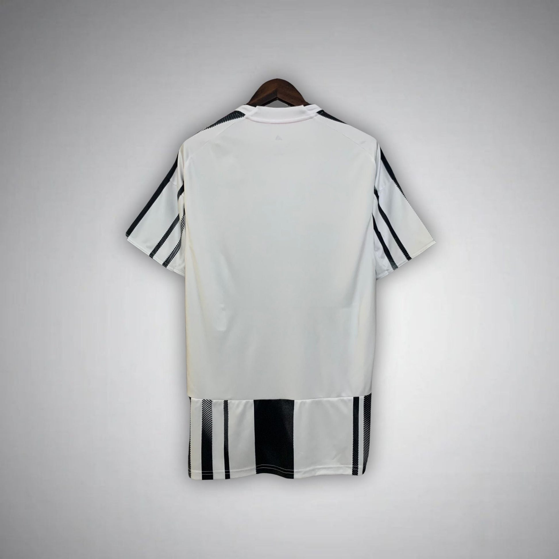 25/26 Juventus Home Kit from FootballPrestige.com - Premium Football Kits