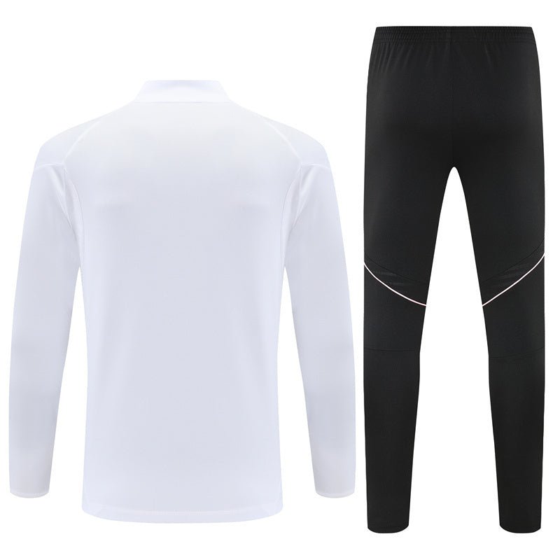 25/26 Juventus Training White Kids Size Tracksuit from FootballPrestige.com - Premium Football Kits