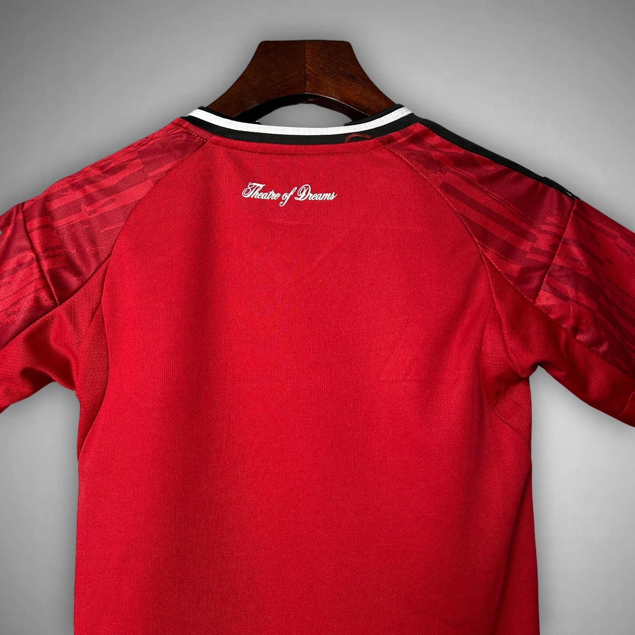 25/26 Manchester United Home Kids Size Kit - Premium Quality Kits at FootballPrestige.store