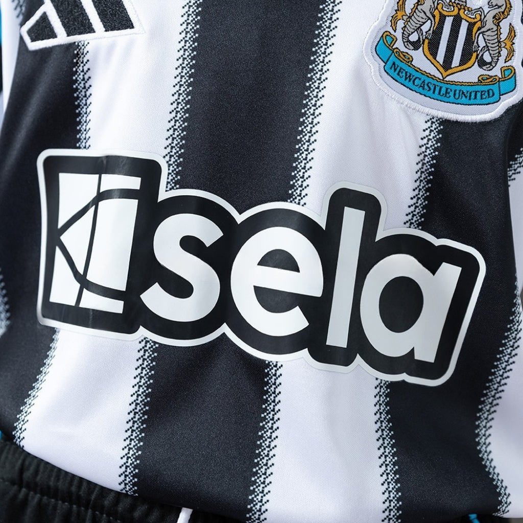 25/26 Newcastle United FC Home Kids Size Kit from FootballPrestige.club - Premium Football Kits