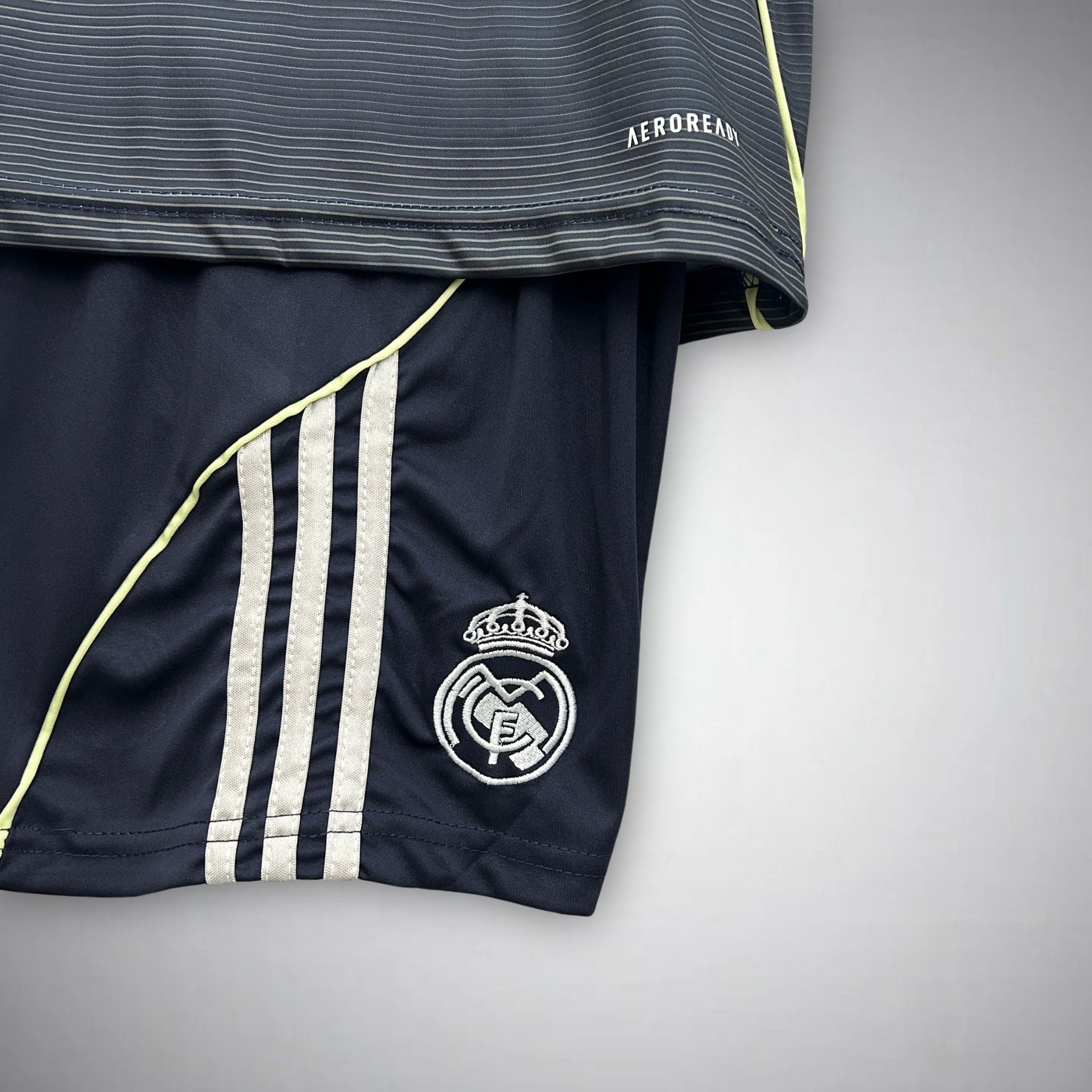25/26 Real Madrid Away Kids Size Kit from FootballPrestige.club - Premium Football Kits