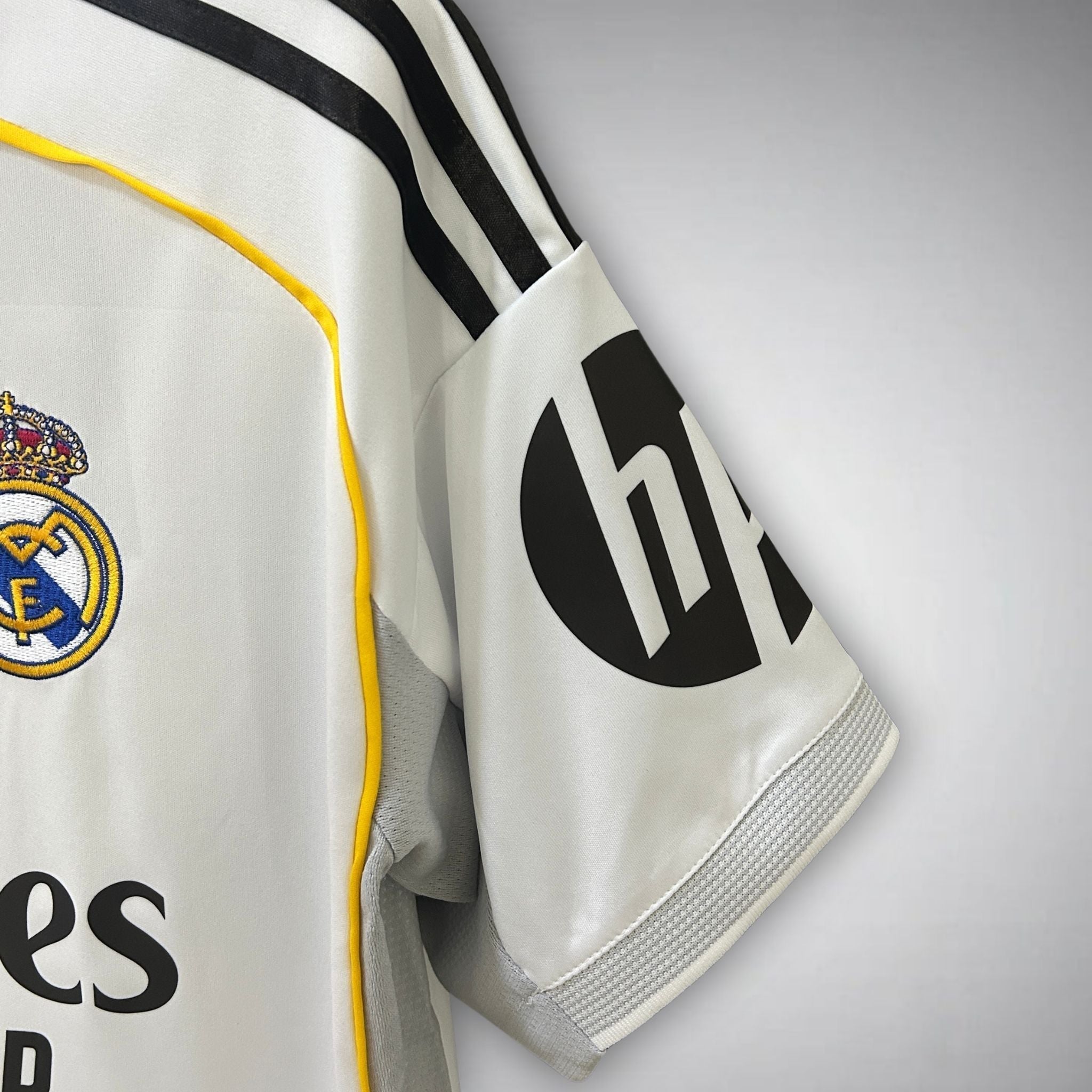 25/26 Real Madrid Home Kit from FootballPrestige.club - Premium Football Kits