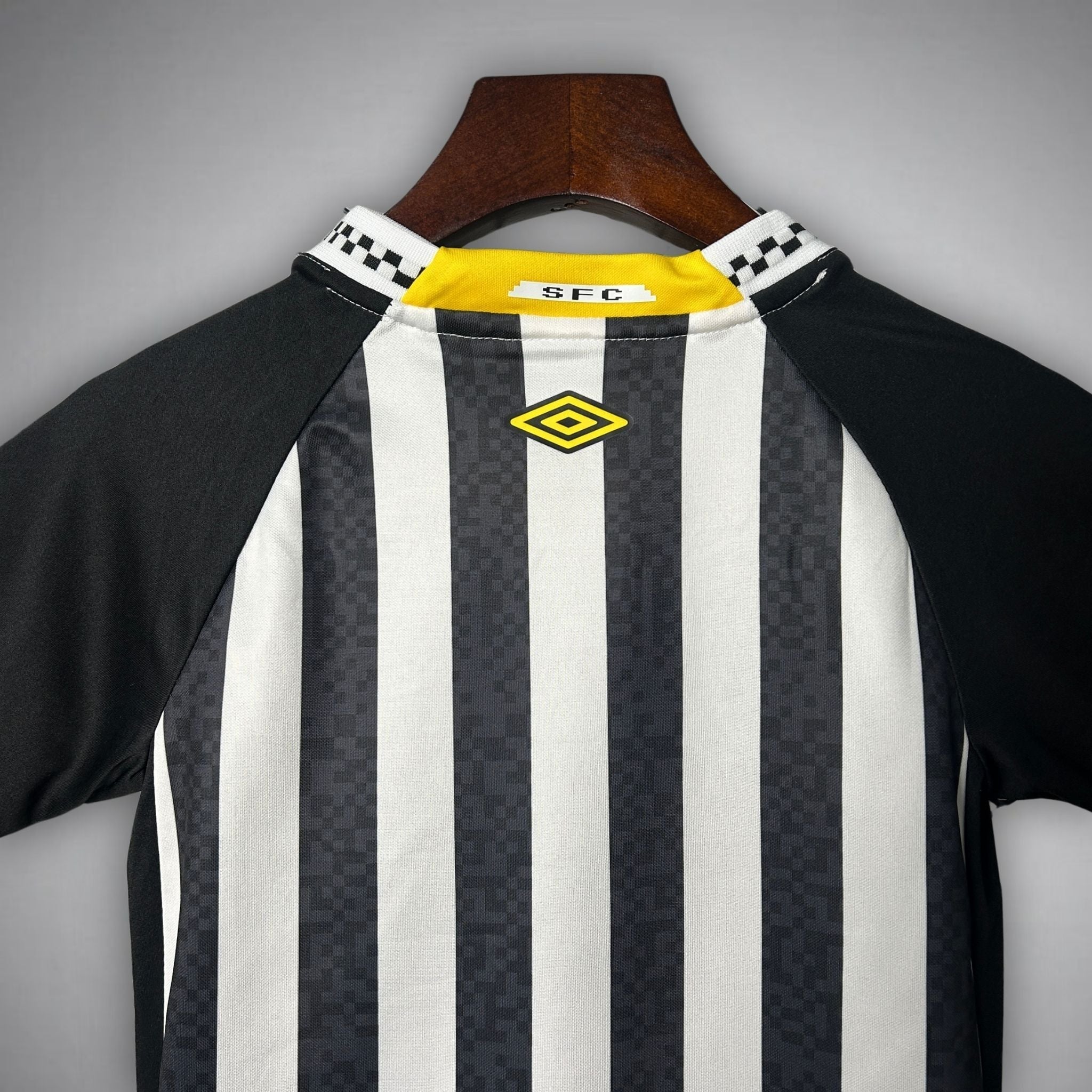 25/26 Santos FC Away Kids Size Kit from FootballPrestige.club - Premium Football Kits