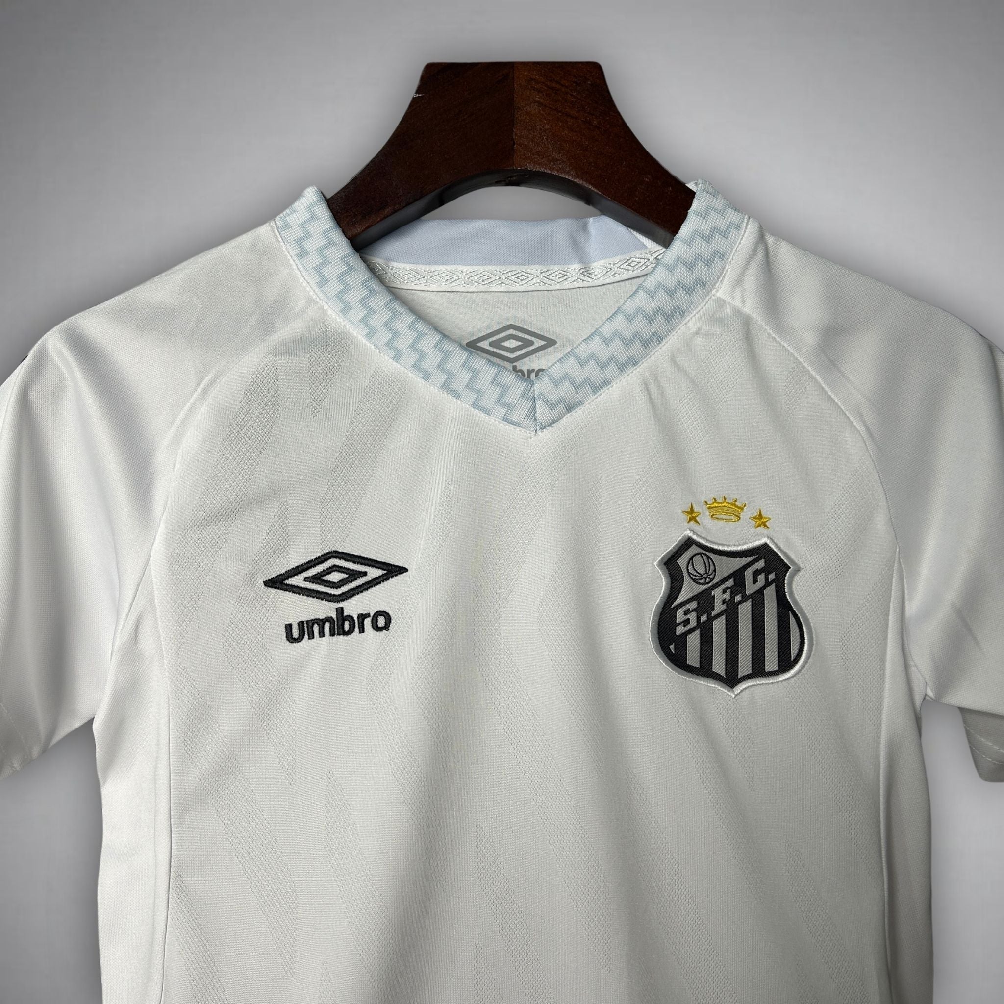 25/26 Santos FC Home Kids Size Kit from FootballPrestige.club - Premium Football Kits