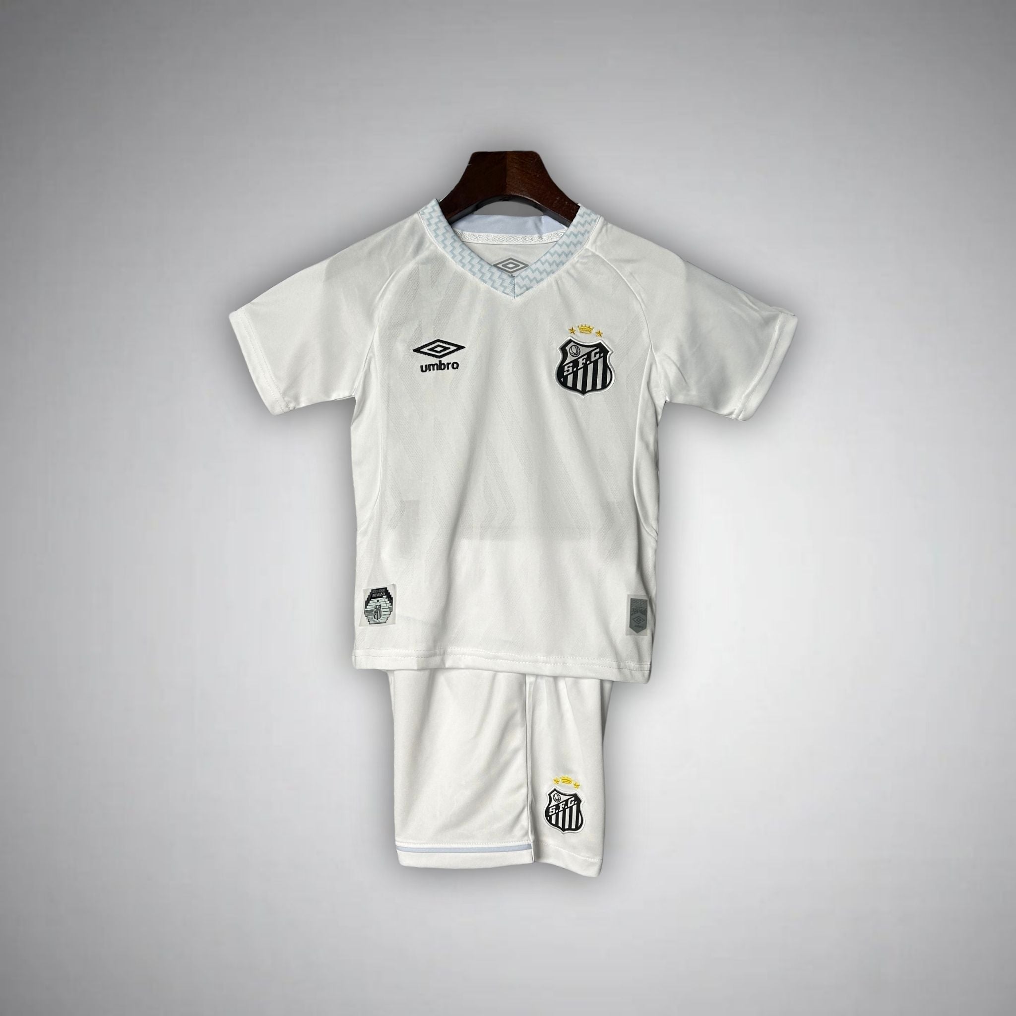 25/26 Santos FC Home Kids Size Kit from FootballPrestige.club - Premium Football Kits