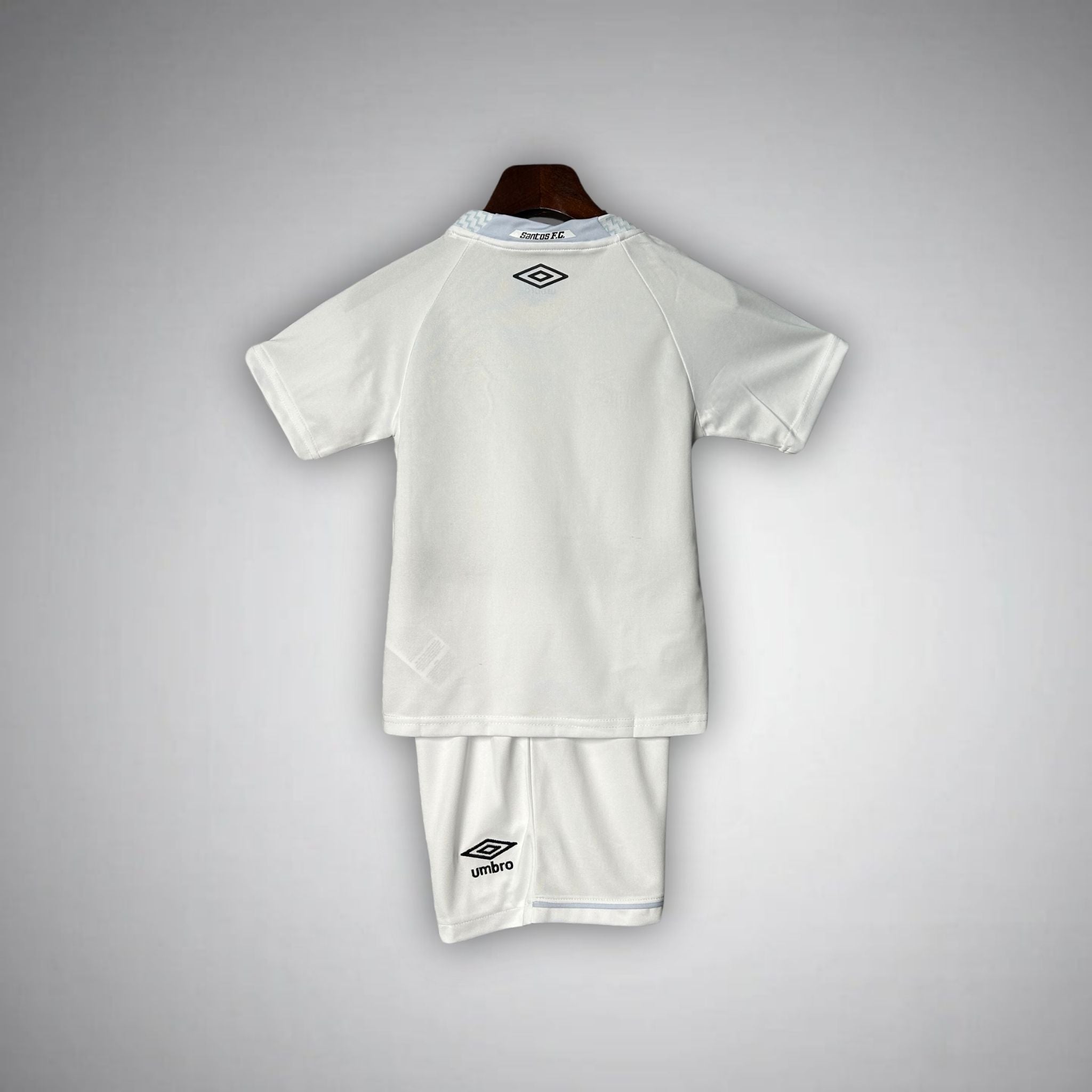25/26 Santos FC Home Kids Size Kit from FootballPrestige.club - Premium Football Kits