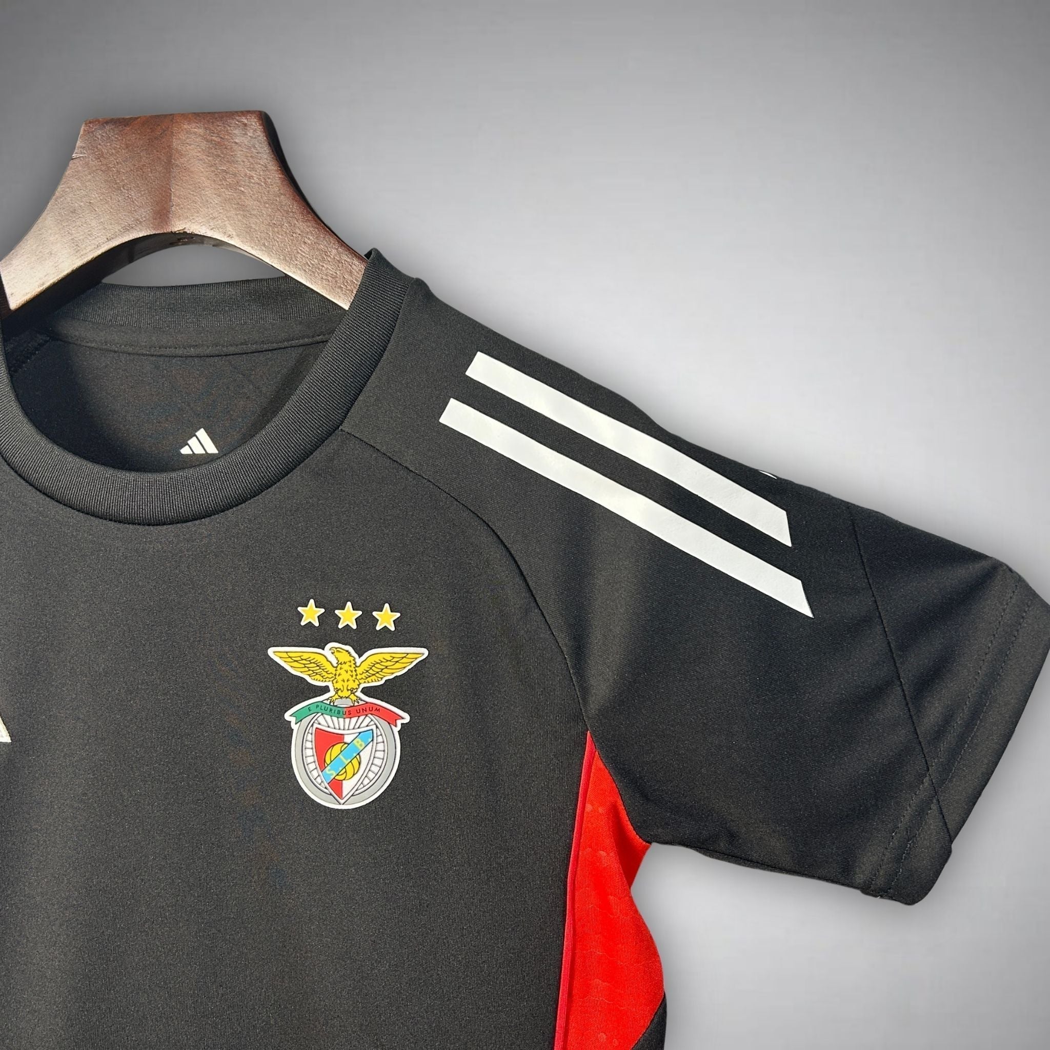 25/26 SL Benfica Training Kids Size Kit from FootballPrestige.club - Premium Football Kits