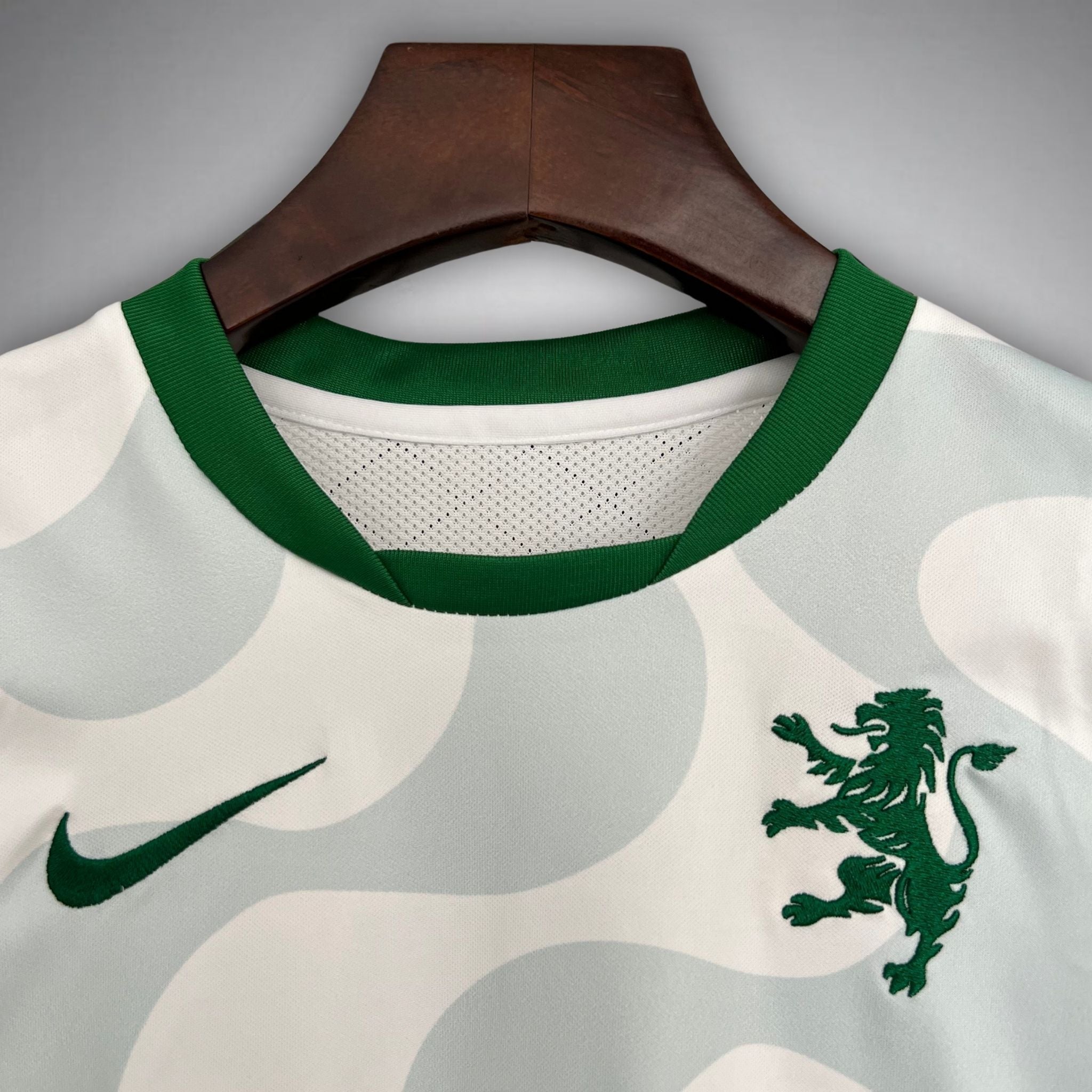 25/26 Sporting CP Fourth Kids Size Kit from FootballPrestige.club - Premium Football Kits