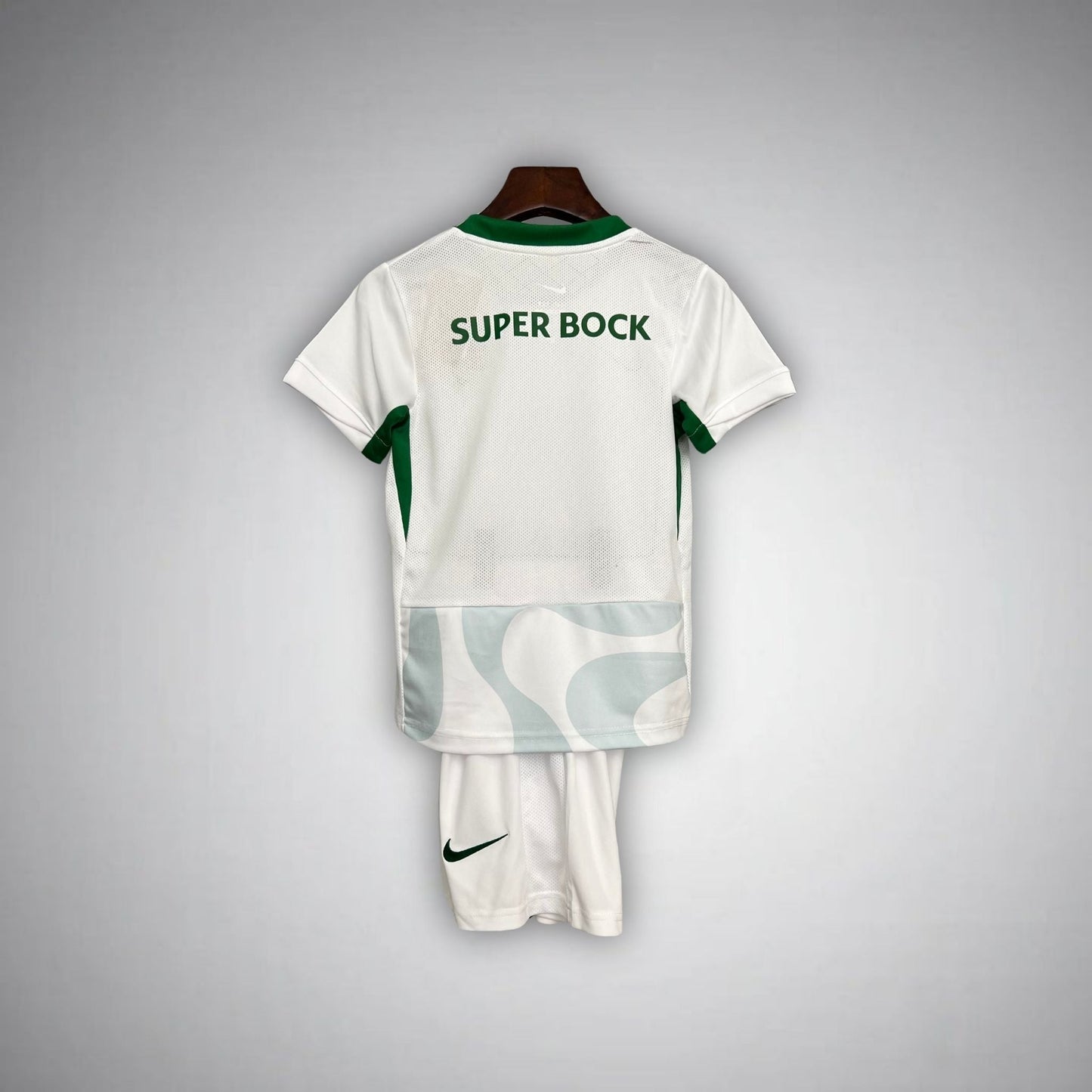 25/26 Sporting CP Fourth Kids Size Kit from FootballPrestige.com - Premium Football Kits