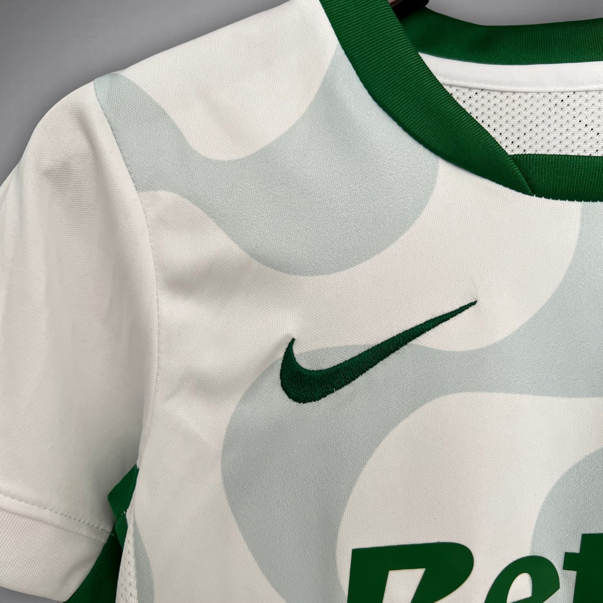 25/26 Sporting CP Fourth Kids Size Kit from FootballPrestige.club - Premium Football Kits