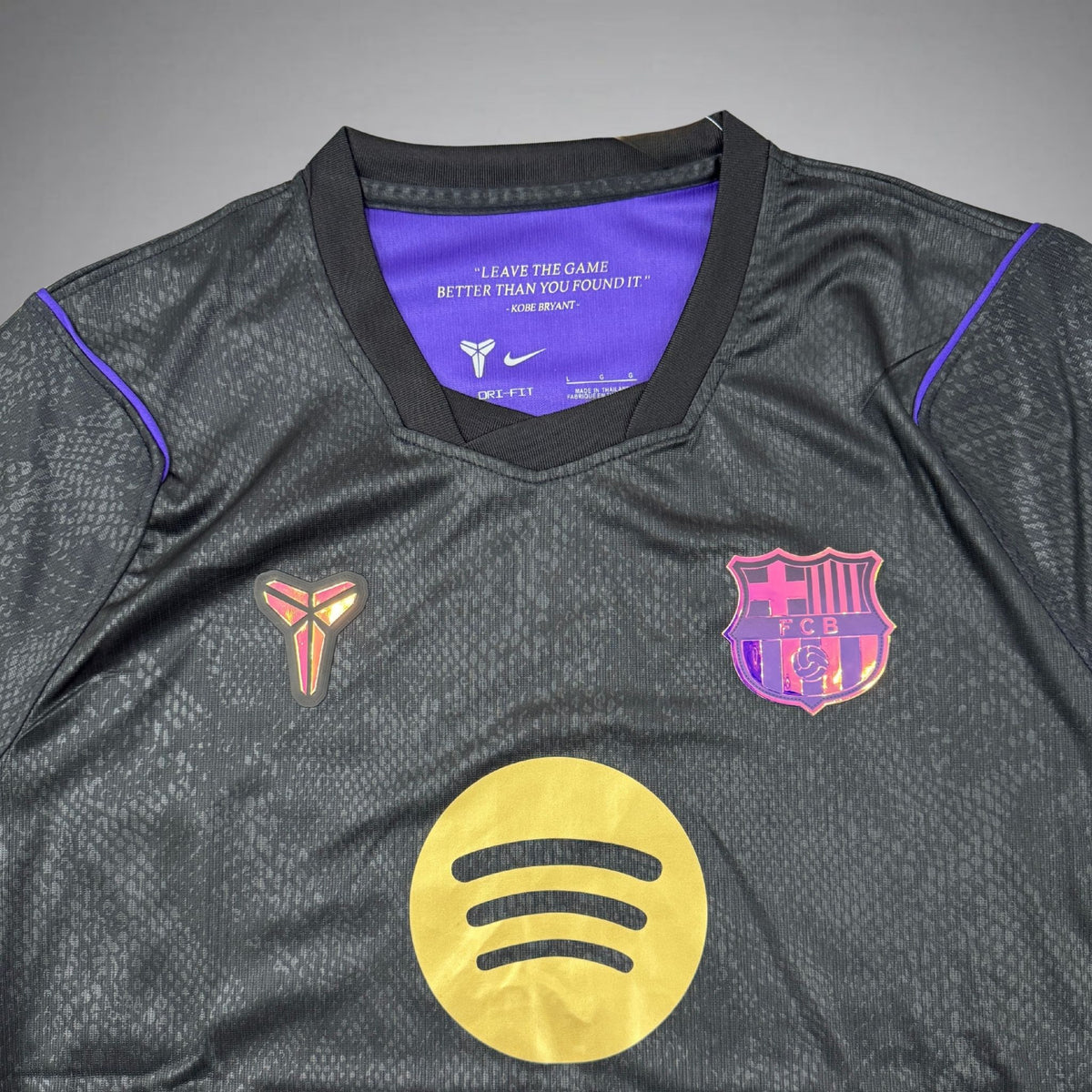 26/27 FC Barcelona Away Kit