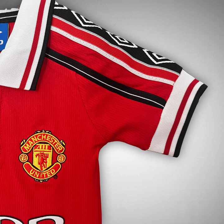 98/99 Manchester United Home Kids Size Kit - Premium Quality Kits at FootballPrestige.store