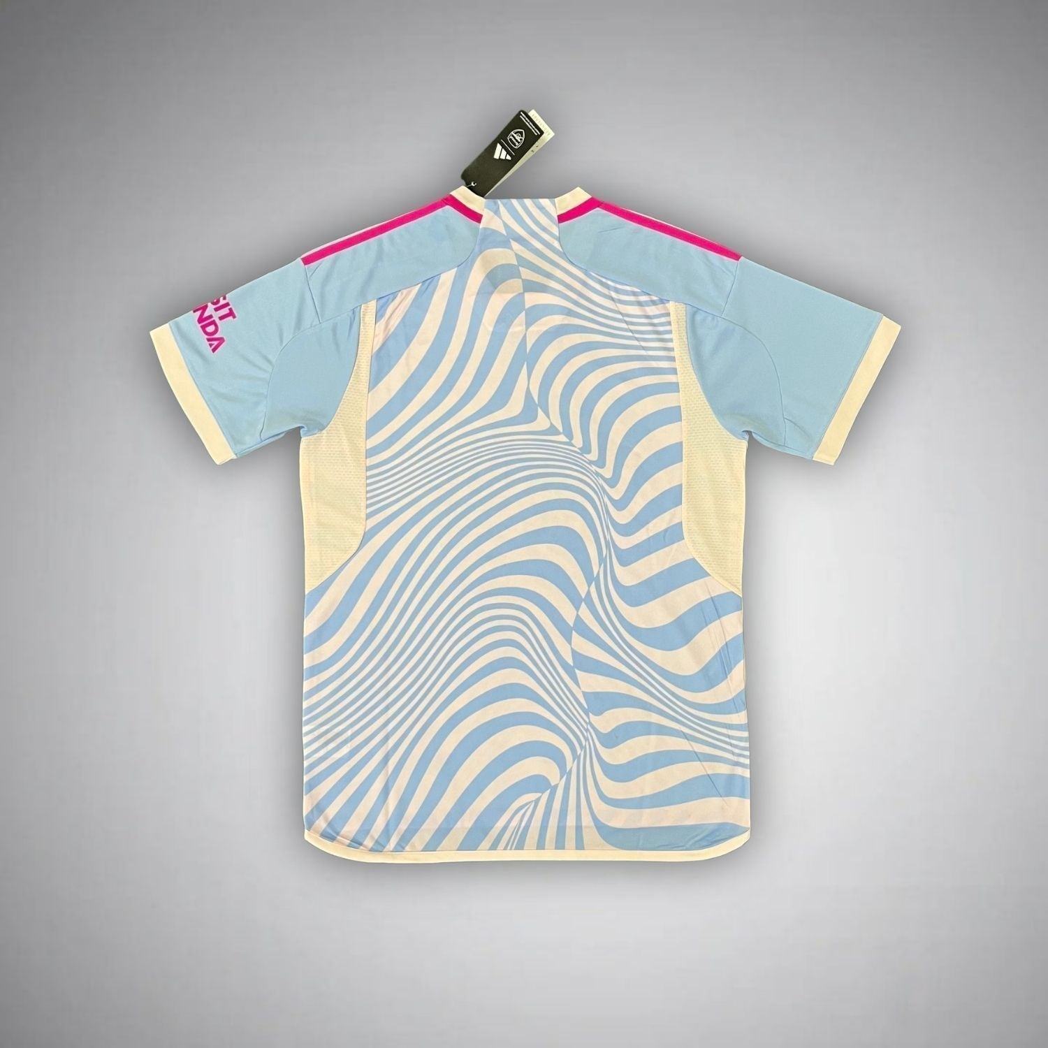 Arsenal "Stella Flow" Premium Kit from FootballPrestige.com - Premium Football Kits