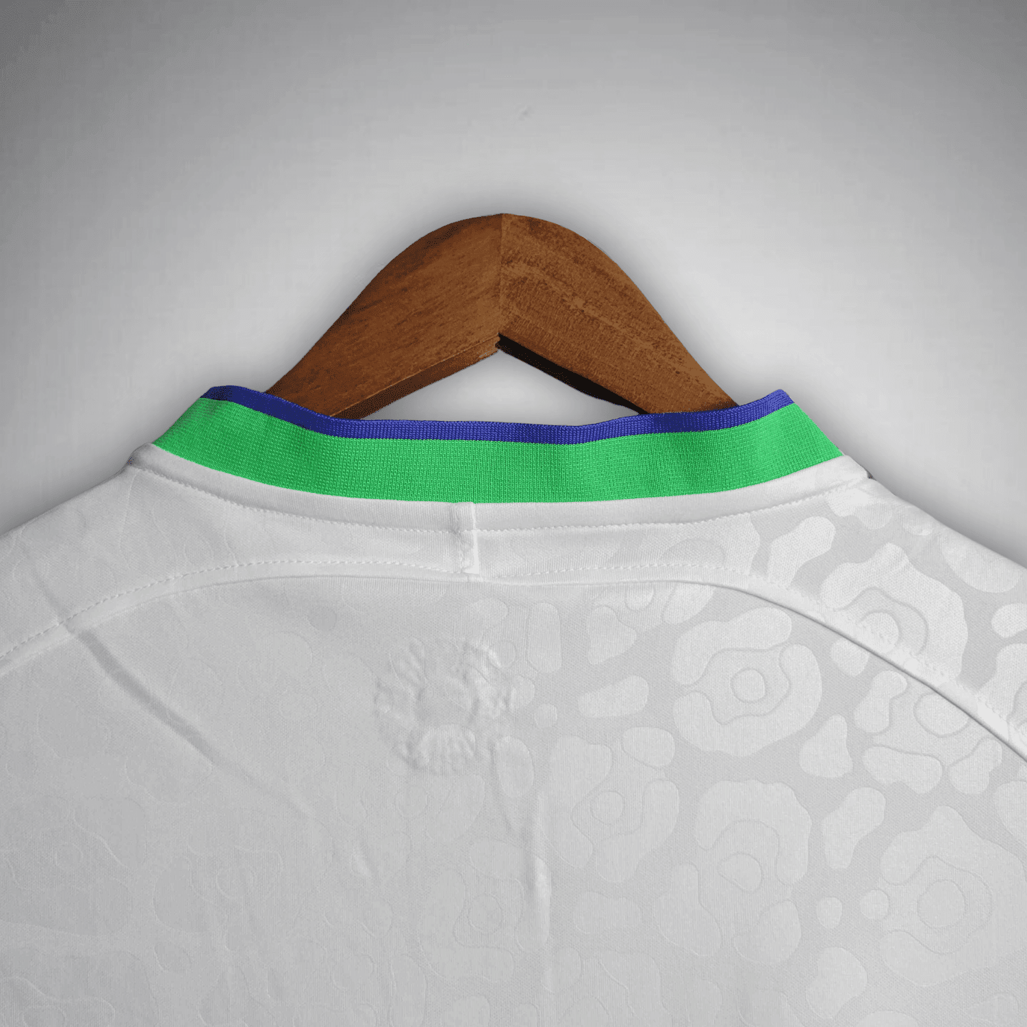 Brazil "Diamante Branco" Premium Kit from FootballPrestige.com - Premium Football Kits