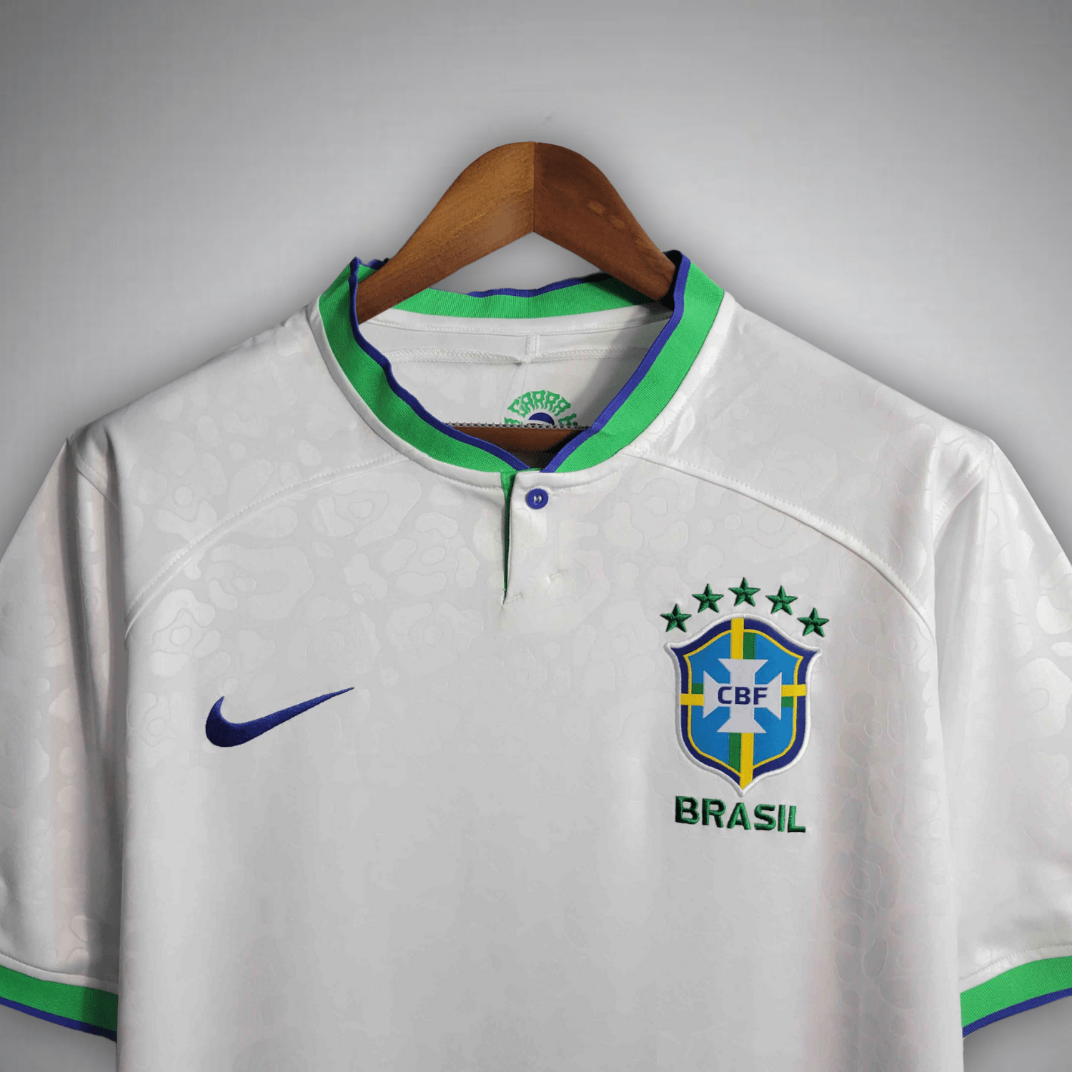 Brazil "Diamante Branco" Premium Kit from FootballPrestige.club - Premium Football Kits