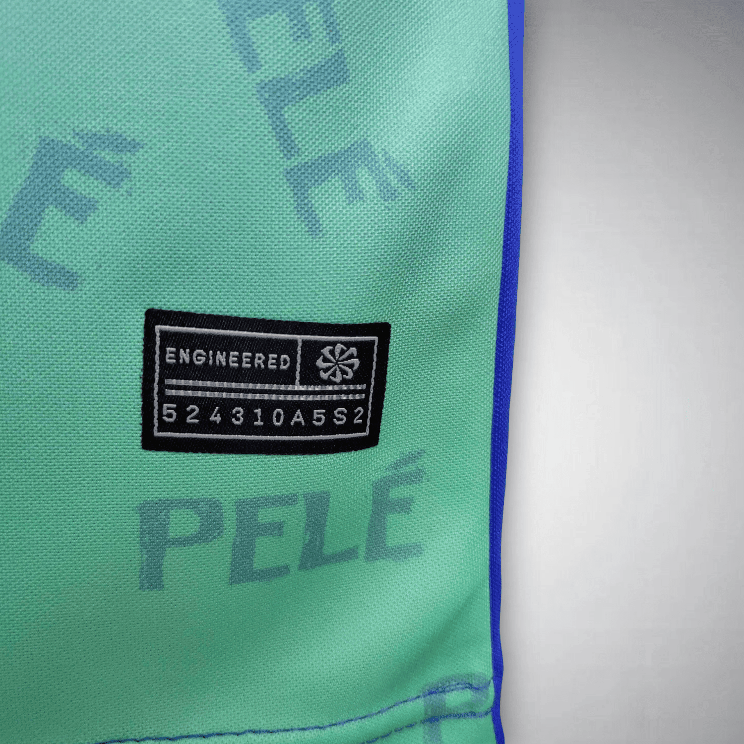 Brazil "Pelé" Premium Kit from FootballPrestige.com - Premium Football Kits