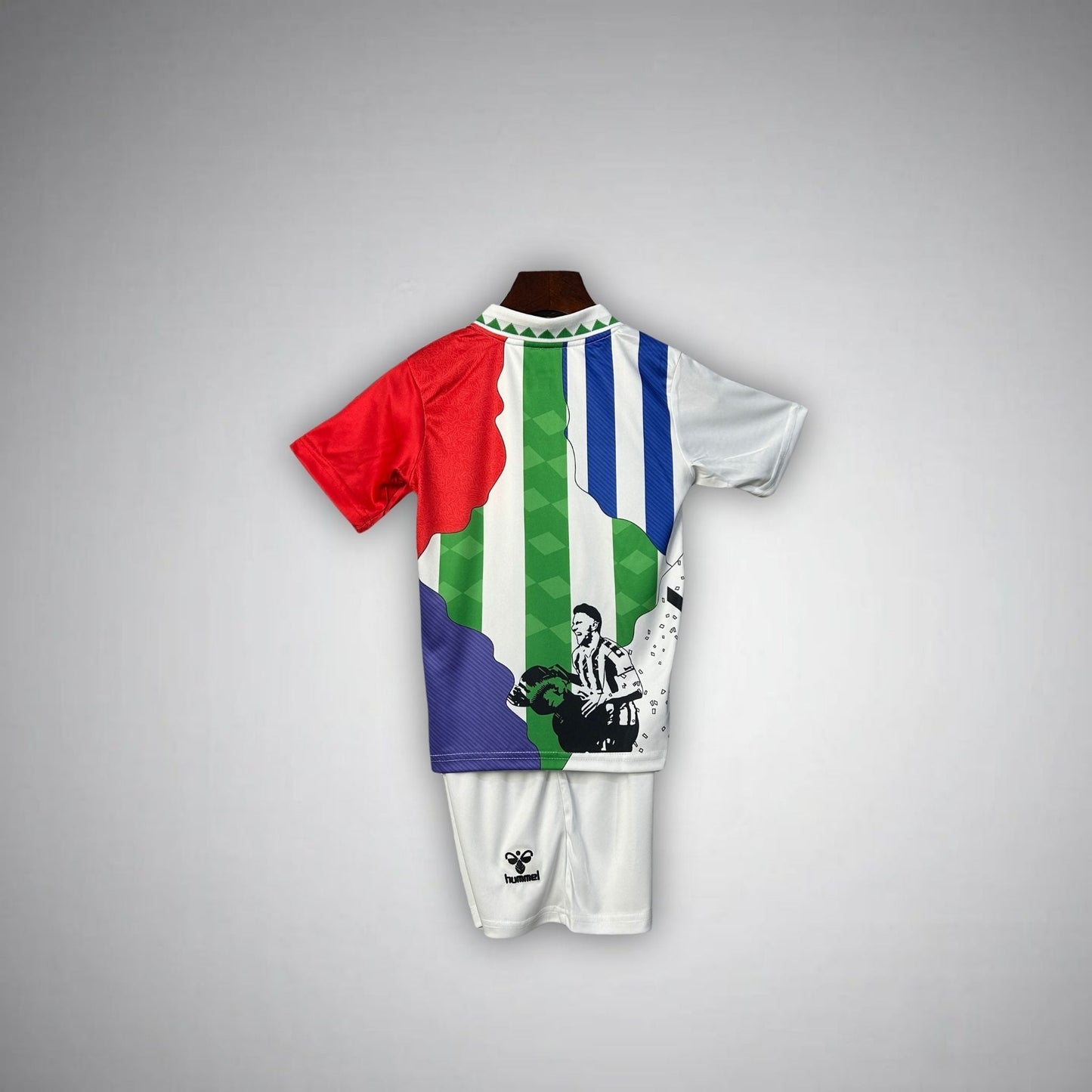 Career "Isco" Premium Kids Size Kit from FootballPrestige.com - Premium Football Kits