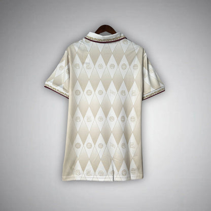 FC Bayern "Die Krone" Premium Kit from FootballPrestige.com - Premium Football Kits