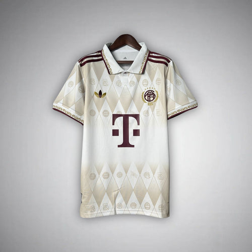 FC Bayern "Die Krone" Premium Kit from FootballPrestige.com - Premium Football Kits